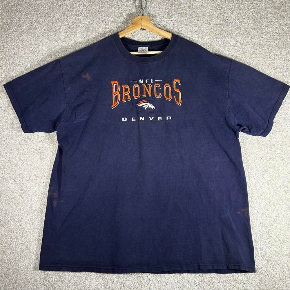 Vintage 90s Denver Broncos faded and distressed embroidered tee shirt tshirt